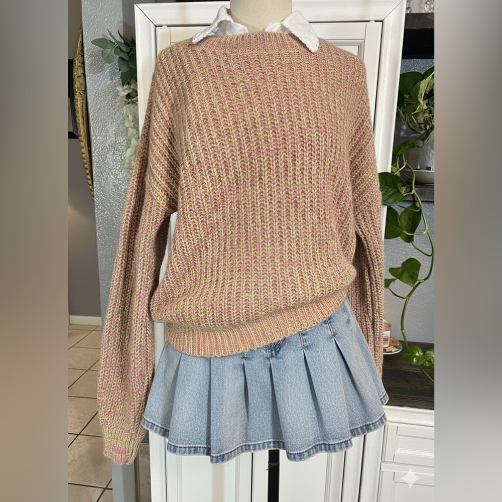 Small Pink and Yellow Chunky Cable Knit Sweater by Glamorous Winter Fall‎ Cozy